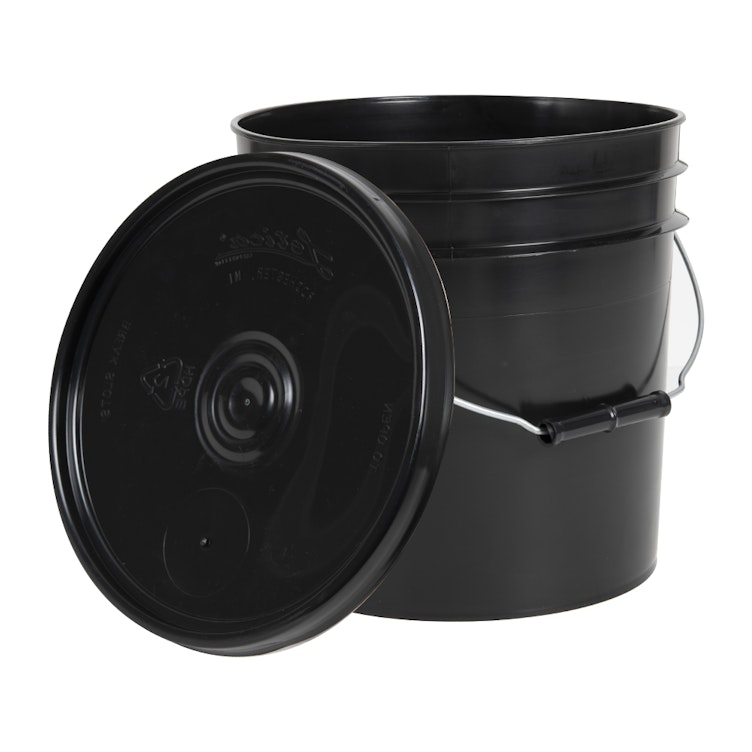 2 Gallon Black HDPE Round Bucket & Lid