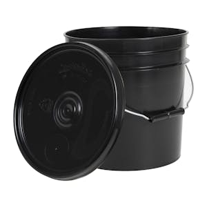 2 Gallon Black HDPE Round Bucket & Lid